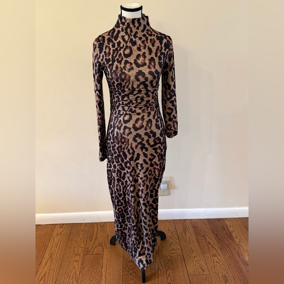 SHEIN Dresses & Skirts - Womans Leopard Print Long Sleeve Dress